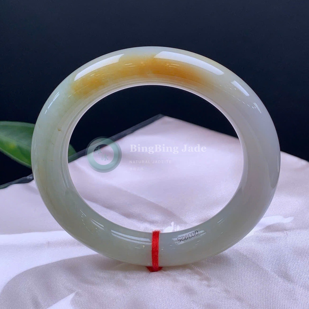 “Golden Aura” Honey Flush on Fine Glutinous Base