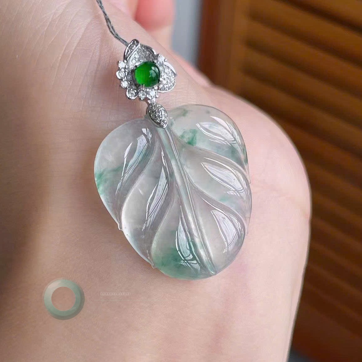 Icy High-Glow Leaf Pendant with Floating Emerald Veins