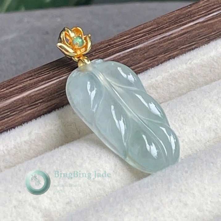 Icy Bodhi Leaf Pendant with Silver Bail— Pale Glacier with Silken Veining