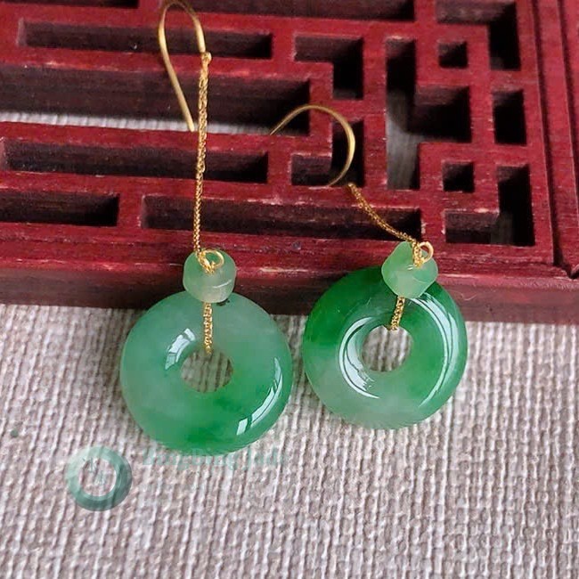 Floating Green Ping'an Kou Earrings in 18K Gold