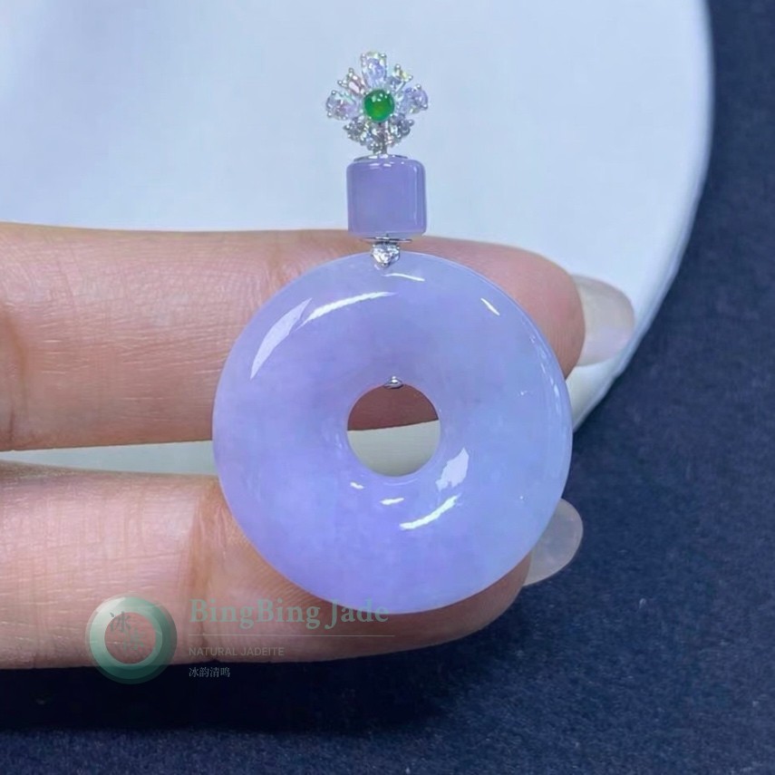 Lavender Mist Jadeite Donut Pendant with 18K Diamond-Set Bail