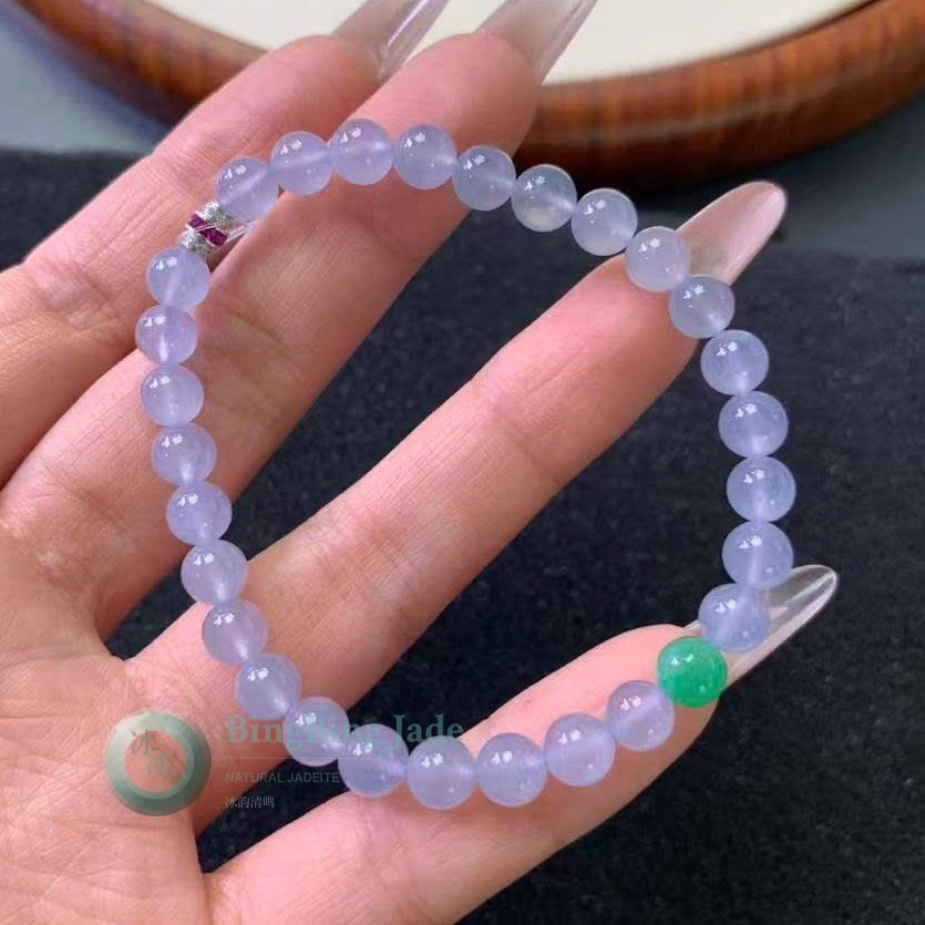 Icy Lavender Mist Jadeite Bracelet 5.8mm with Vivid Green Accent