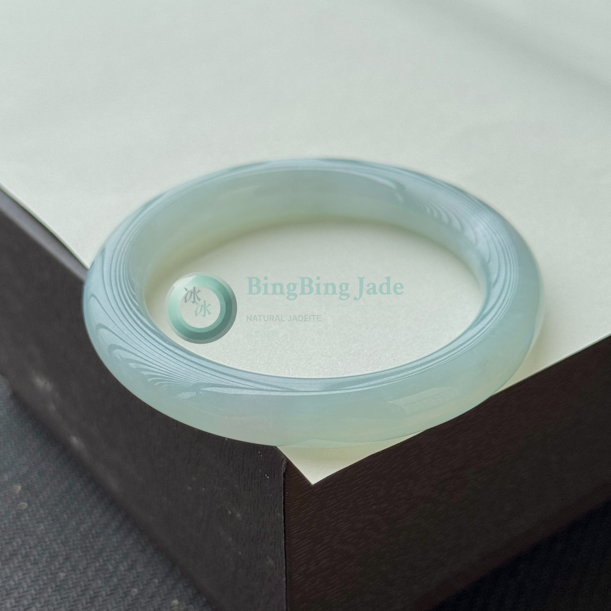 Pale Celadon— Round Bangle 54mm