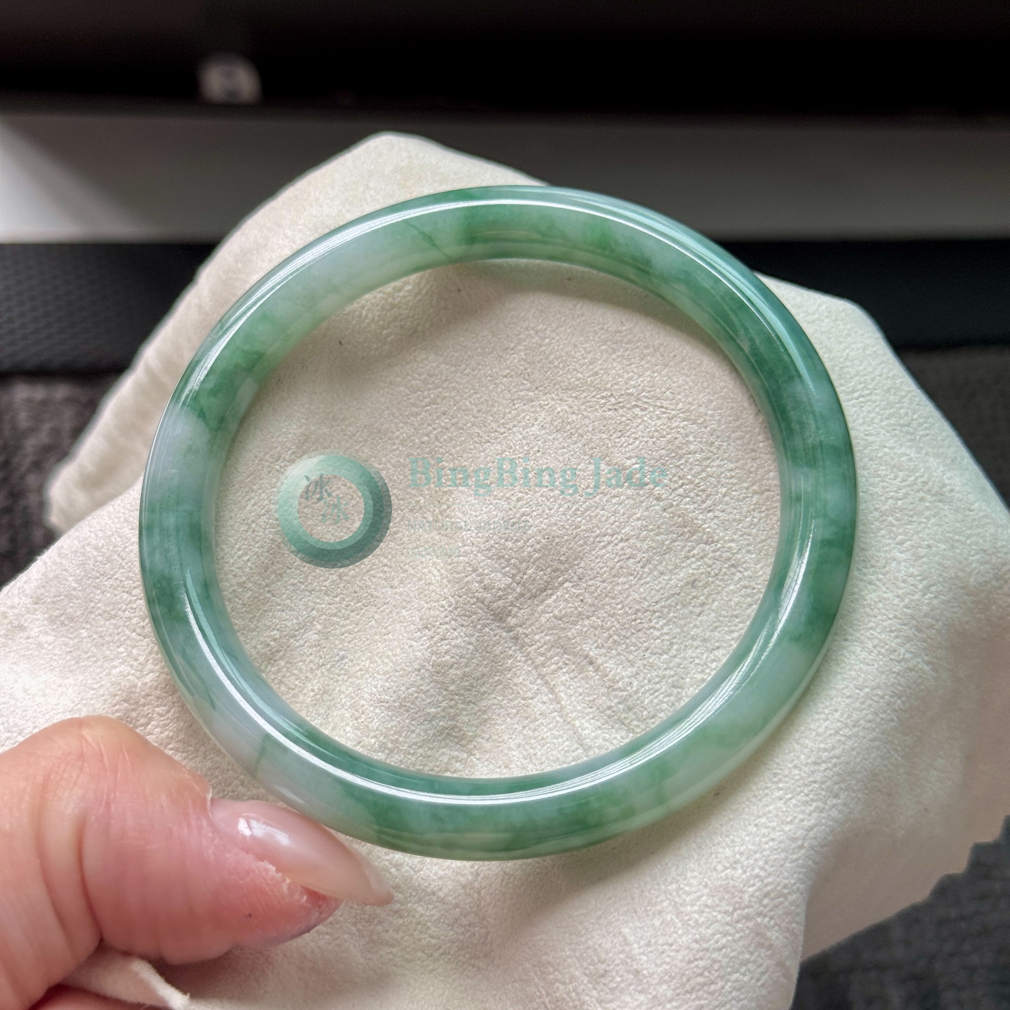 Spring Mist with Emerald Blooms — Round Bar Bangle 56.8mm