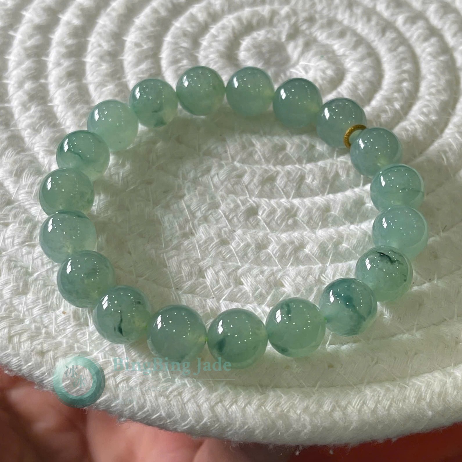 Icy Floating Bloom Jadeite Bead Bracelet — 10mm