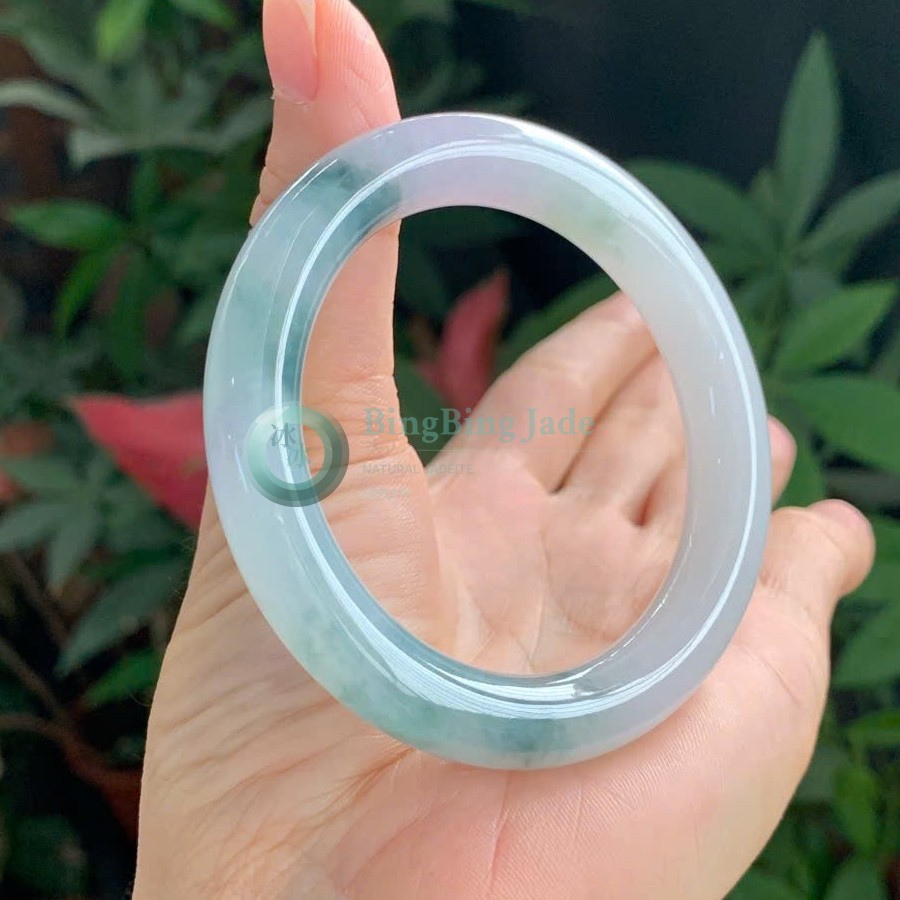 Icy Lavender-Blue Mist with Soft Green Bloom Bangle 52mm