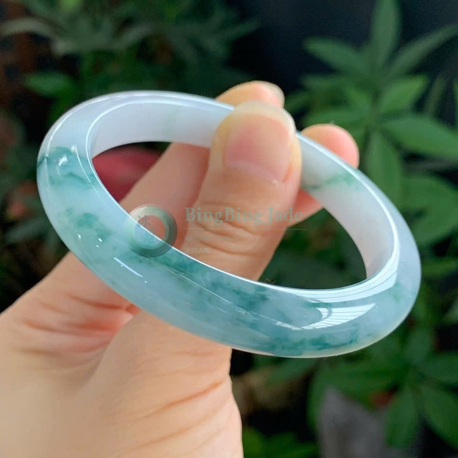 Pale Emerald with Floating Green Clouds Bangle 54mm
