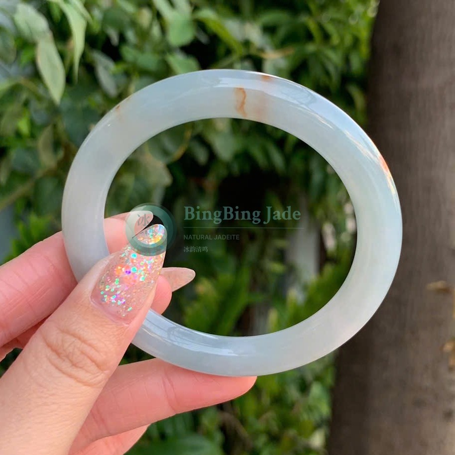 Icy Blanc Bangle with Koi Amber Accents 53.8mm