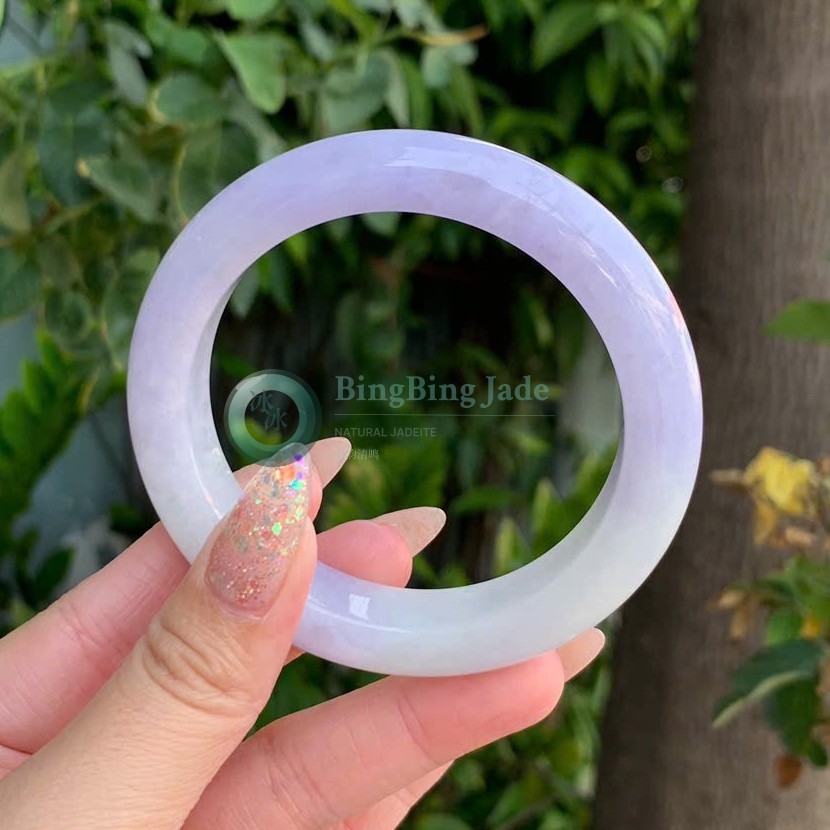 Lavender Mist Round Bangle 56mm — Dreamy Violet Saturation