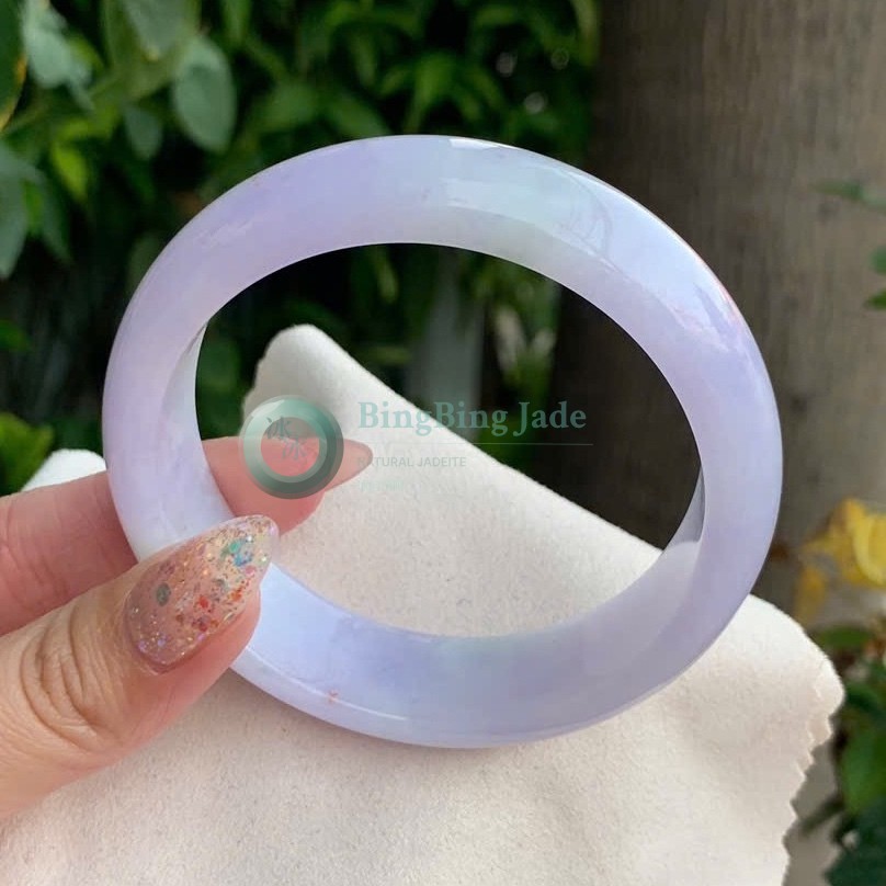 Lavender Mist Thick-Band Jadeite Bangle 58mm