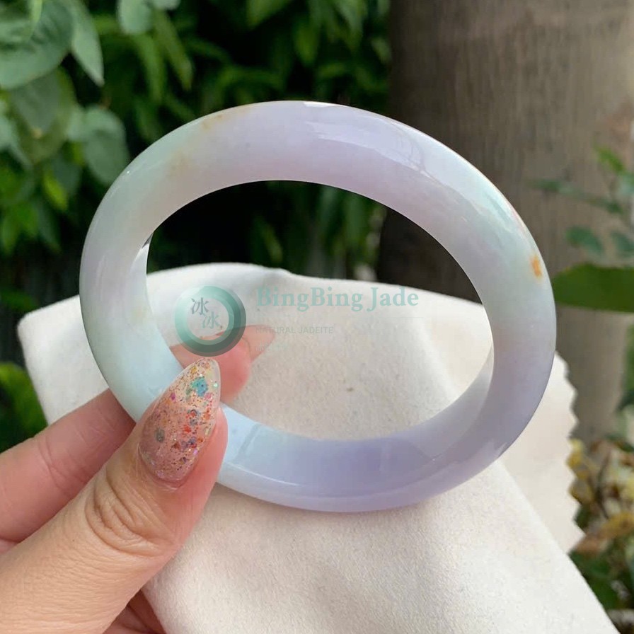 Lavender Mist with Three Undertones — Tri-Color Bangle 55.8mm