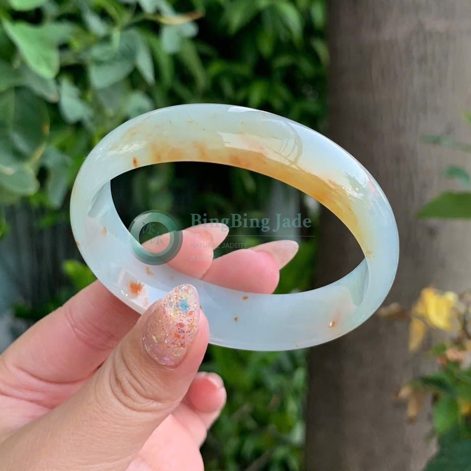 Icy White with Amber Kiss Jadeite Bangle 54.8mm (Fit Size 51-52)