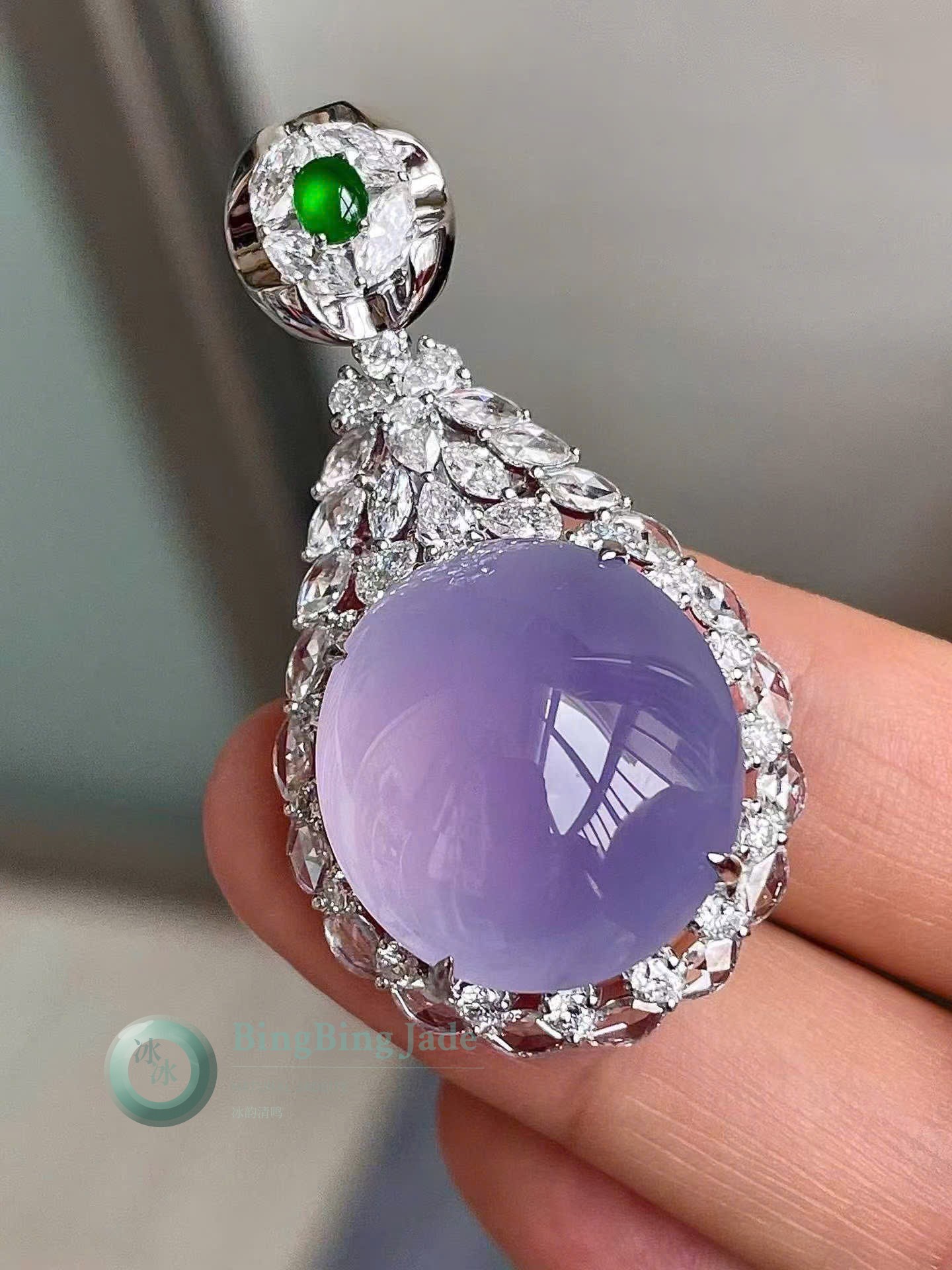 Pigeon Egg Violet Cabochon Pendant with Imperial Green Accent