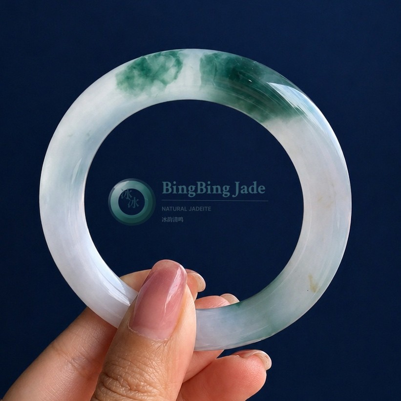 Icy White with Floating Emerald Clouds — Round Bangle 53mm