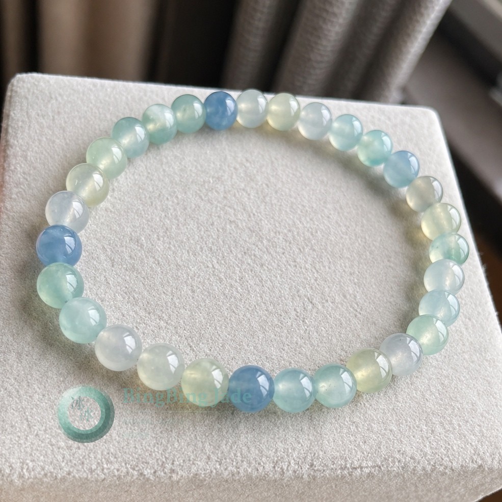 Pastel Seafoam & Cornflower Jelly Bead Bracelet