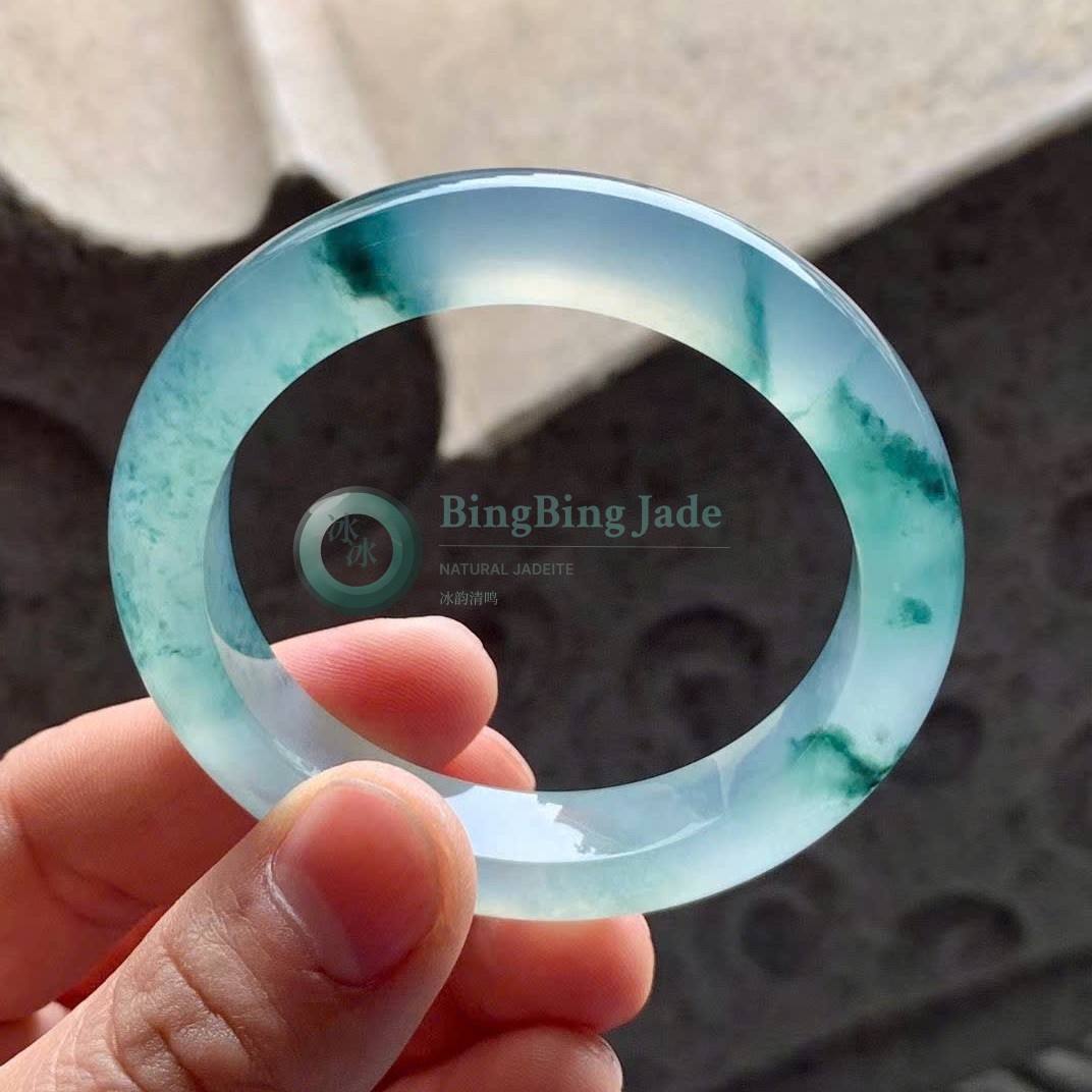 Icy Crystal Bangle with Floating Emerald Blooms 51mm