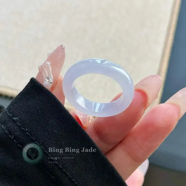 Lavender Ice Jadeite Band