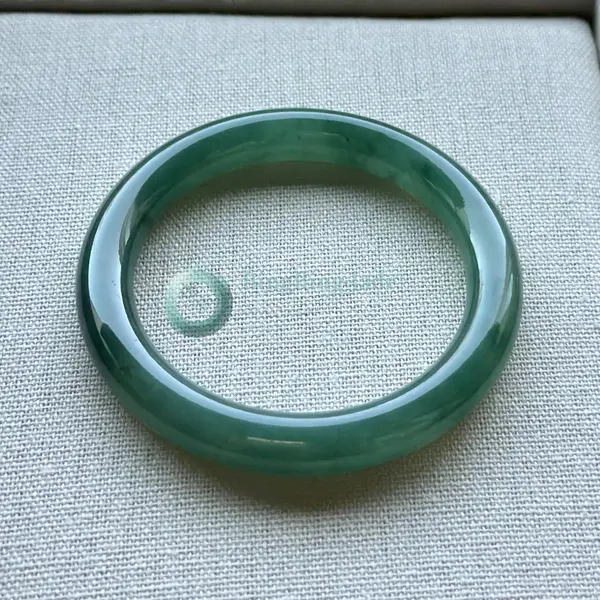 Oil Green Jadeite Bangle — Rare Saturated Forest Hue