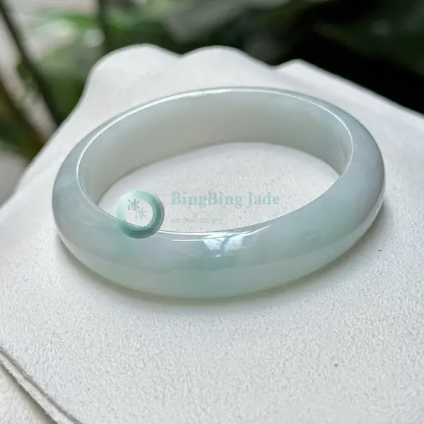 Sky Cloud Translucency — Pale Blue Jadeite Bangle 53mm
