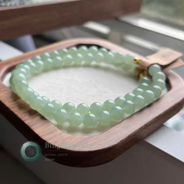 Tender Apple-Green Jadeite Double-Wrap Bracelet 6.7mm
