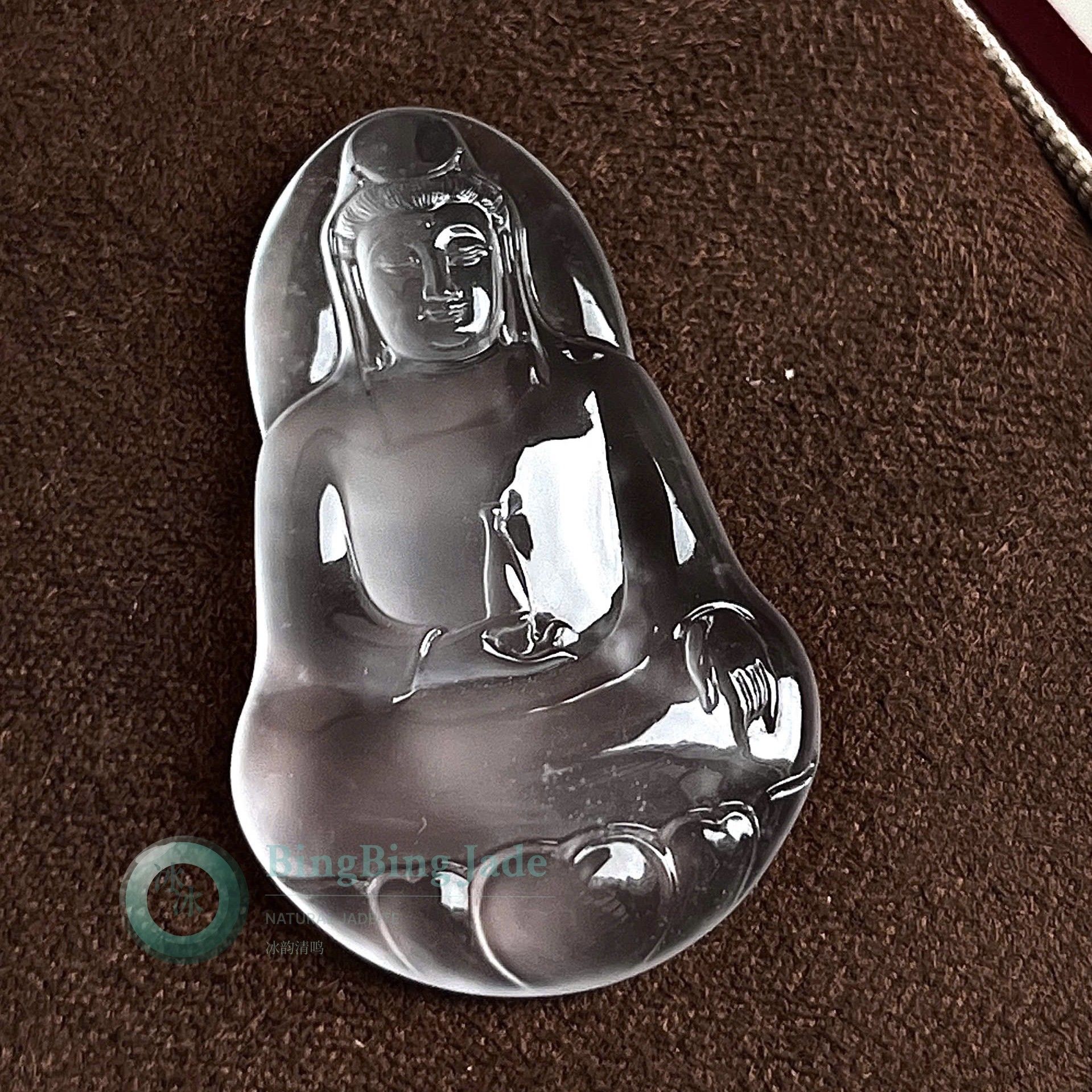 Glass-Body Guanyin Pendant — Crystalline Clarity with Ethereal Stillness