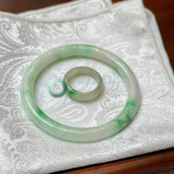 Misty Celadon with Vivid Green Bloom — Jadeite Bangle 56mm