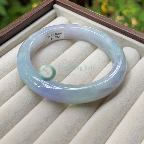 Monet Lavender in Icy Jelly — Aged Translucent Bangle 58.5mm