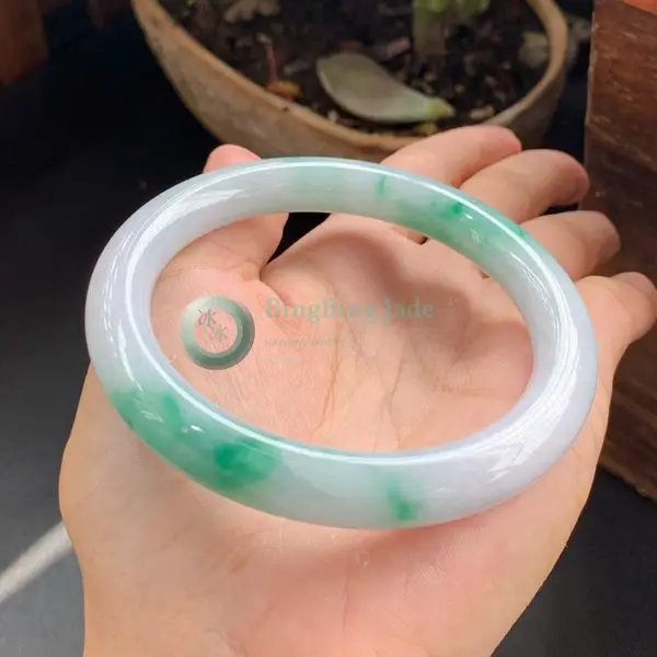 White Mist with Emerald Blooms Bangle 61mm
