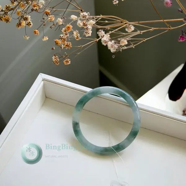 Celadon with Seafoam Blooms — Bangle 54.3mm