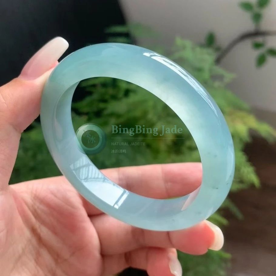 Icy Blue Jelly Translucence — Floating Pastel Bangle 55.8mm