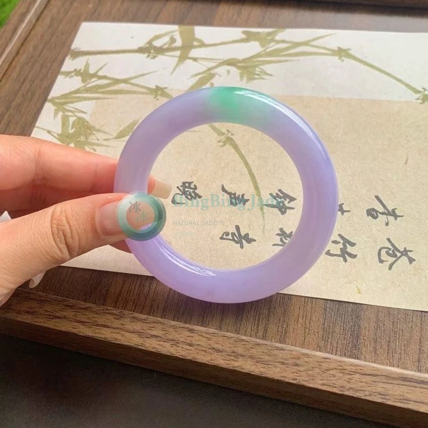 Lavender Mist with Emerald Kiss Bangle 54mm