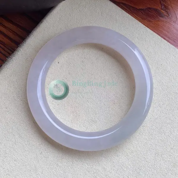 Lavender Mist Icy Round Bangle 53mm