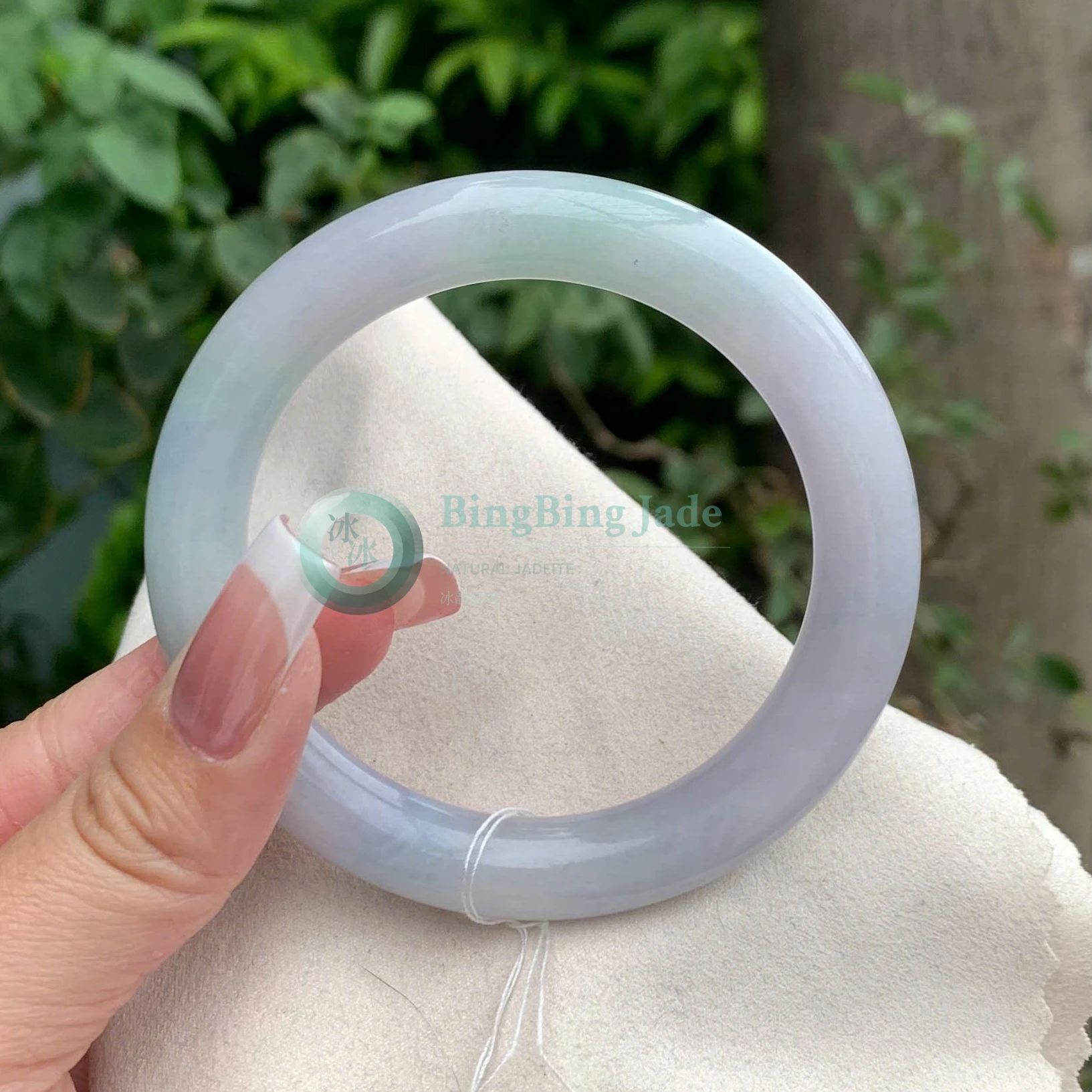 Lavender Mist with Spring Green Jadeite Bangle 55mm