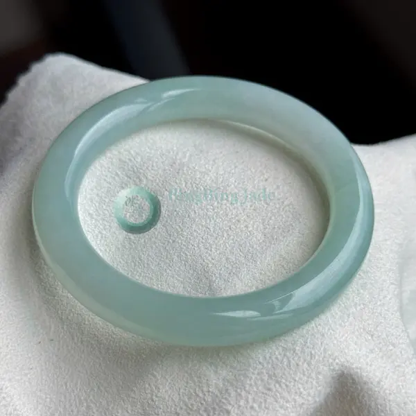 Grape-Tinted Jelly Bangle 52.6mm — Aged Lustre