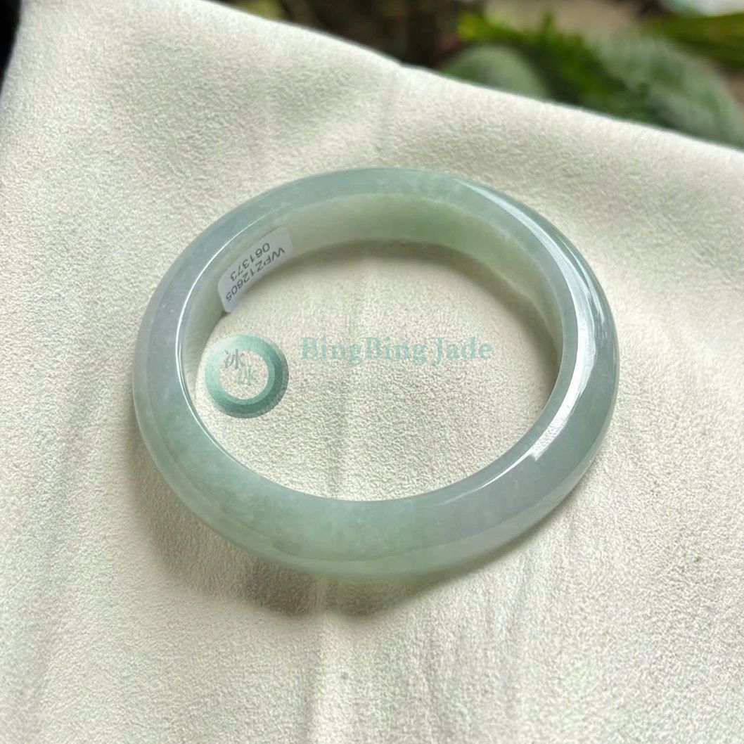 Soft Celadon Glow Narrow Bangle 57.7mm