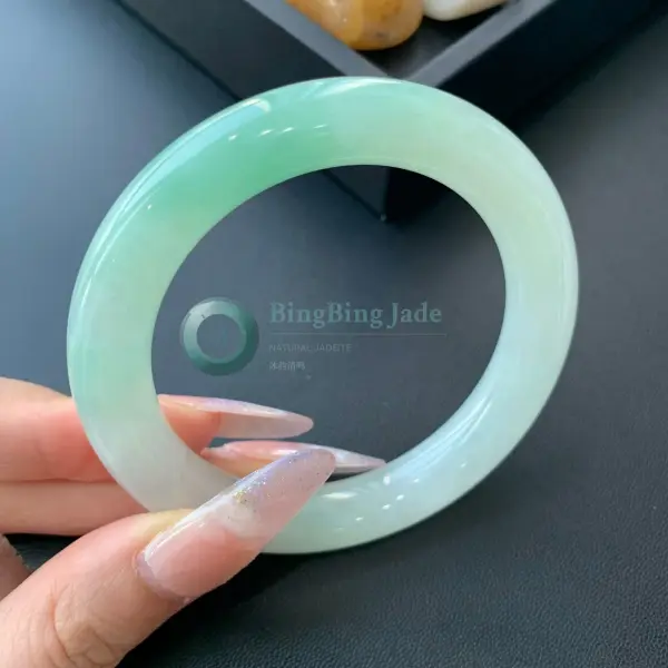 Soft Mint Jelly Glow Round Bangle 52mm