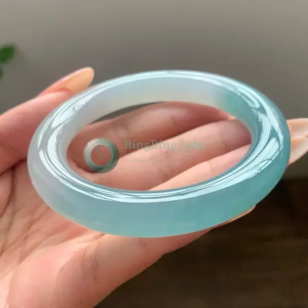 Icy Blue Jelly Glow Round Bangle 56.8mm