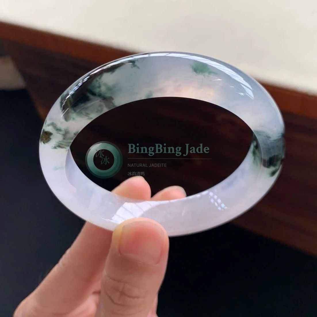 Icy Lavender Mist with Dark Moss Blooms Bangle 55.8mm