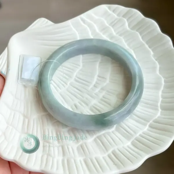 Misty Grey-White Bangle 57.8mm — Subtle Jade Veining