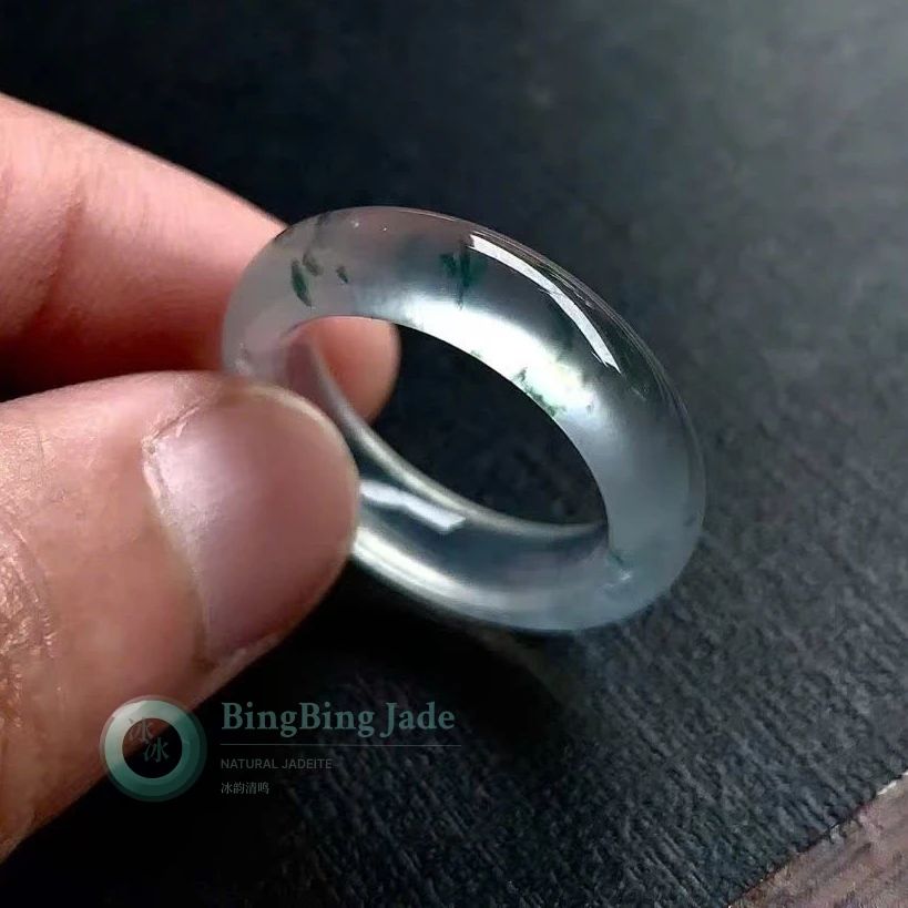Glassy Ice Ring with Emerald Wisps 14mm