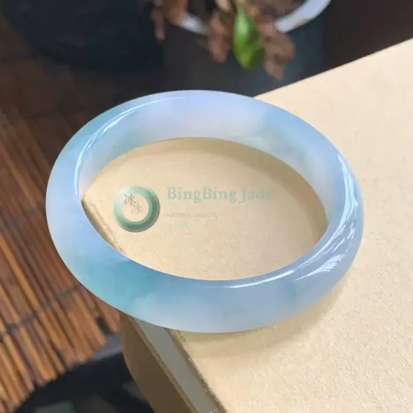 Blue Jelly Translucency Bangle 52mm — Soft Aqua Drift