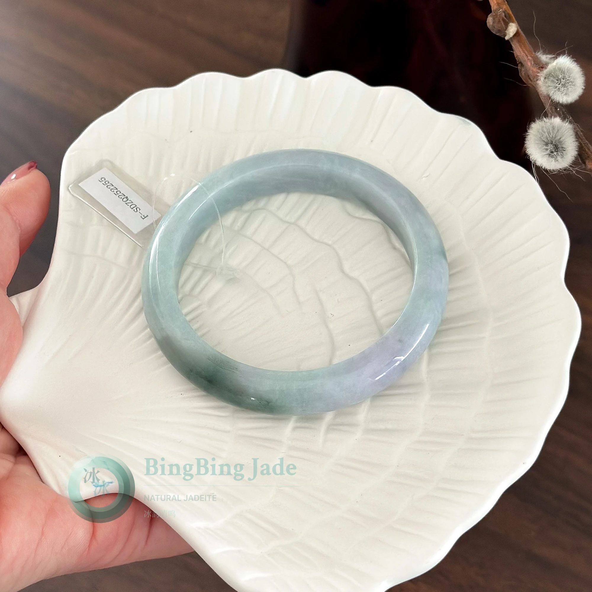 London Mist with Lilac Kiss and Spring Green Bangle 57.6mm