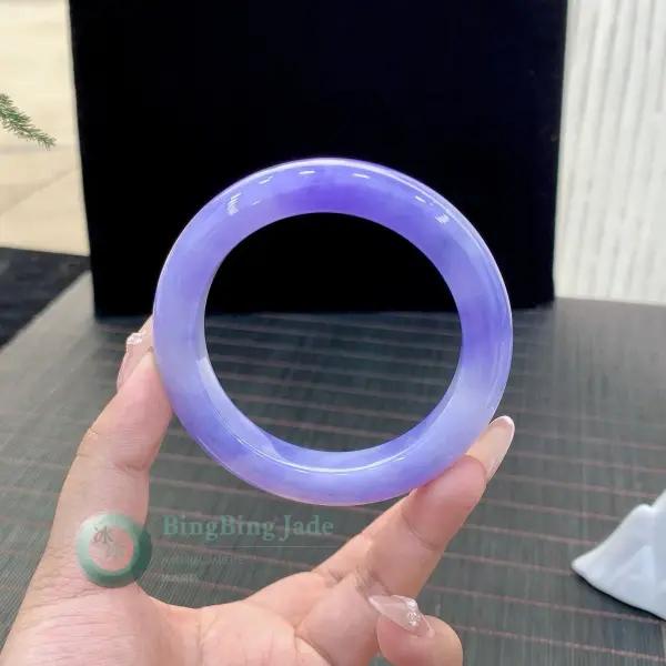 Full Violet Saturation Round Bangle 56mm — Regal Lilac Glow