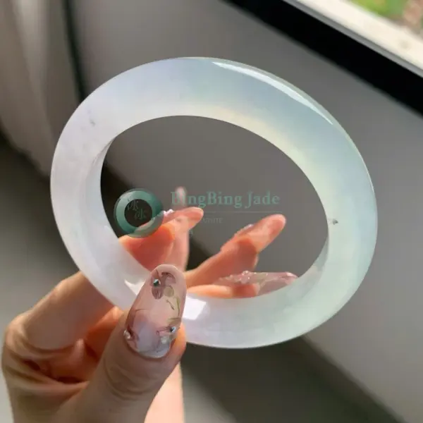 Icy Lavender-to-Seafoam Jelly Bangle 54.8mm