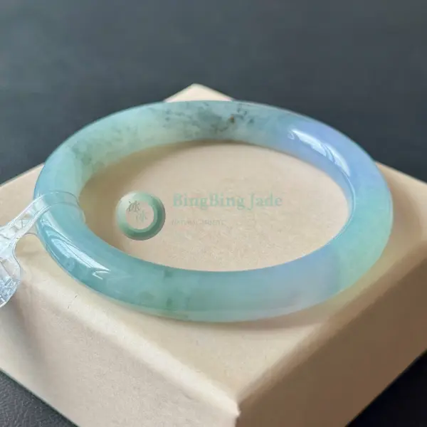 Aqua Jelly Bangle with Drifting Green Veils — 56mm