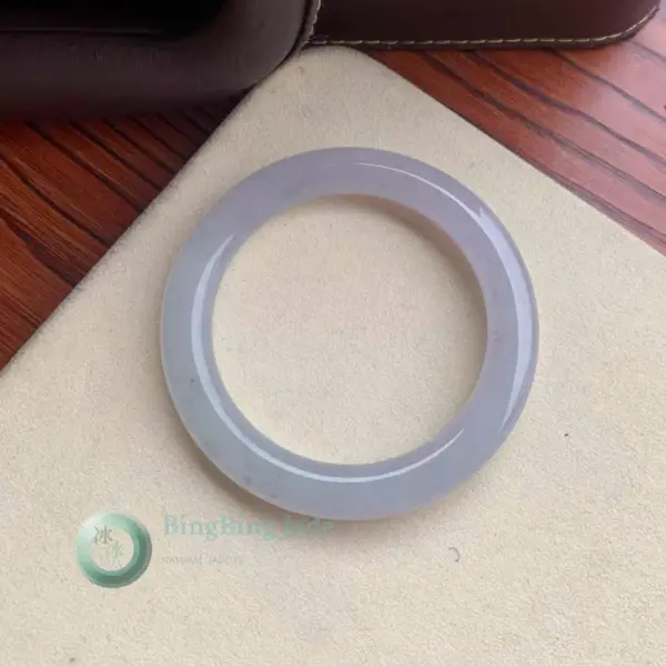 Lavender Mist Round Bangle 54mm
