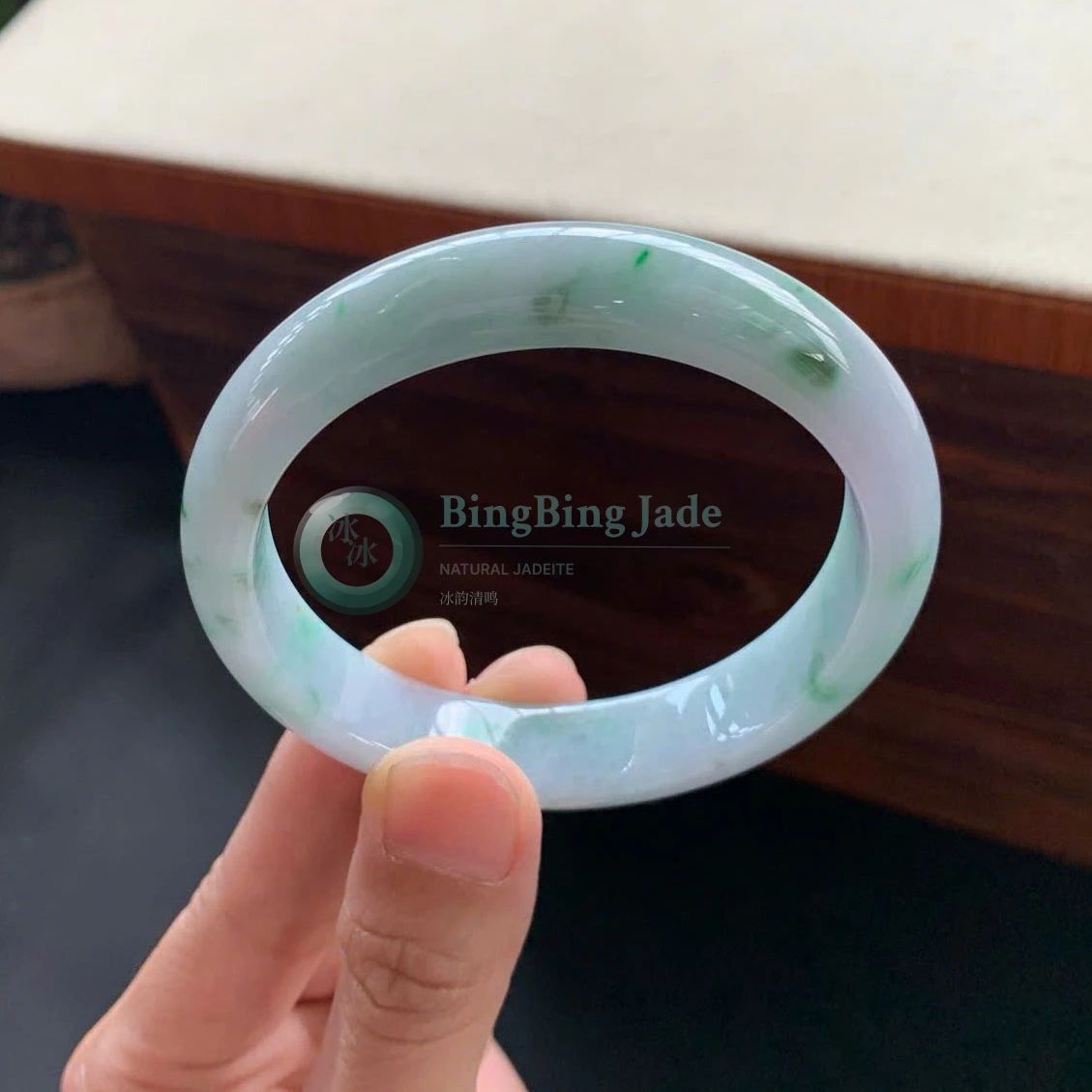 Soft Lavender Mist with Emerald Drifts Bangle 56mm
