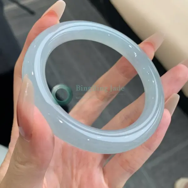 Soft Icy Lavender-Grey Jelly Bangle 54.8mm