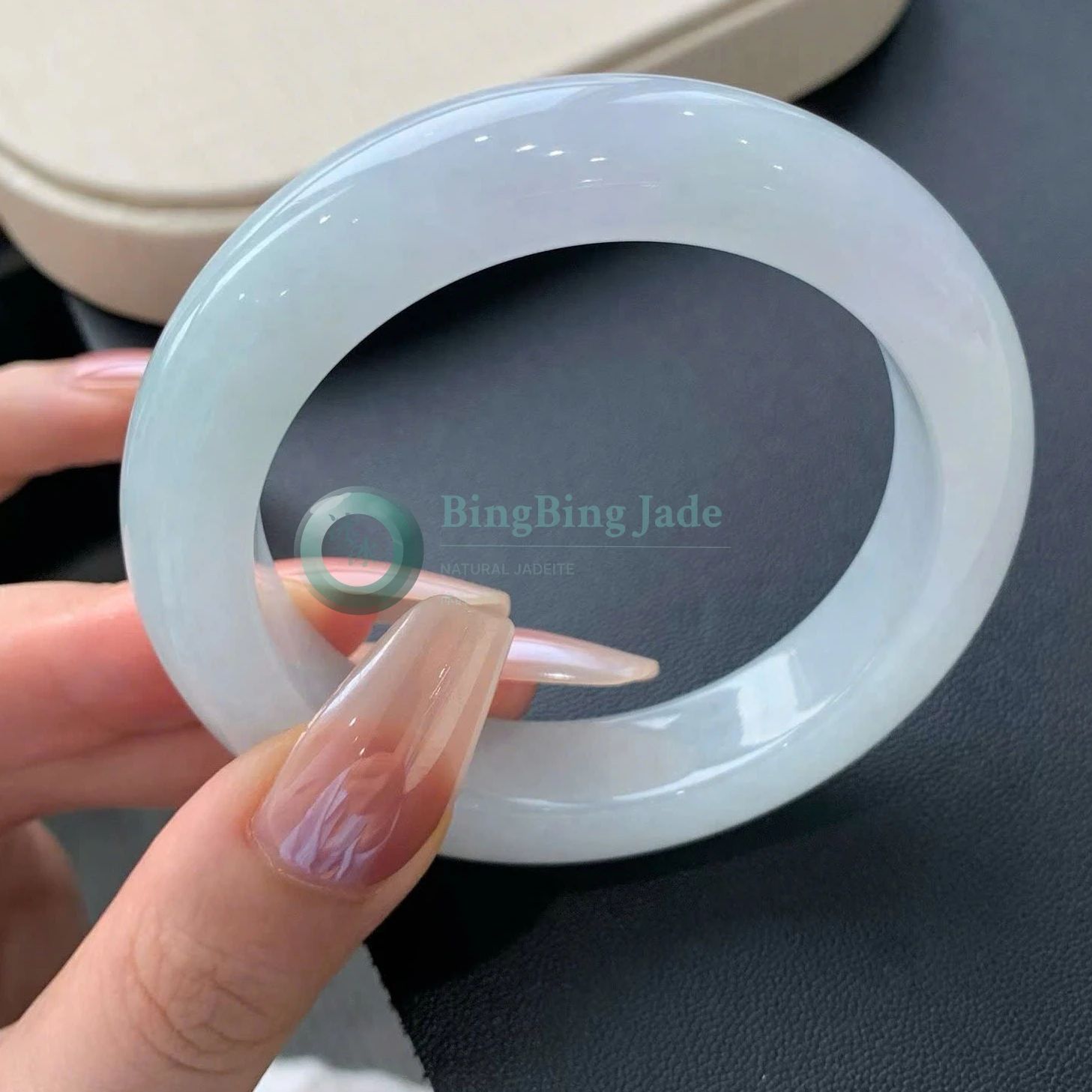 Pastel White Jelly Glow Round-Bar Bangle 50mm