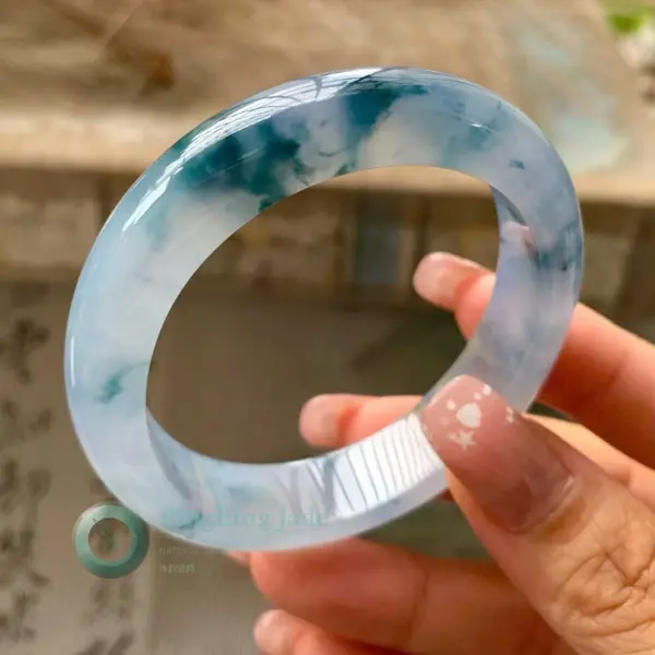 Icy Lavender Bangle with Floating Blue-Green Blooms 55mm